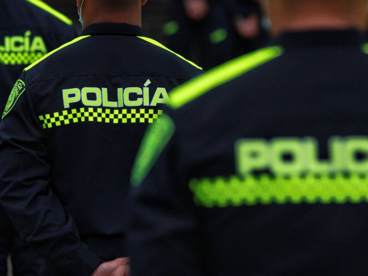 Indagan presuntos vínculos de mayor de la Policía con el Clan del Golfo
