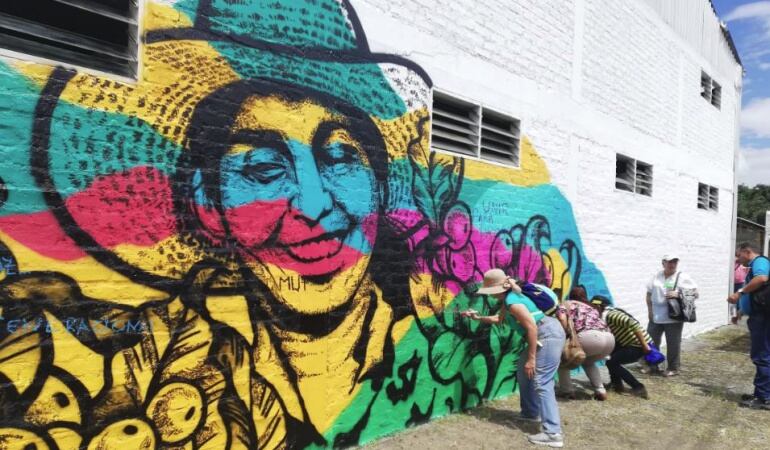 Los cafeteros se preparan para su cita democrática