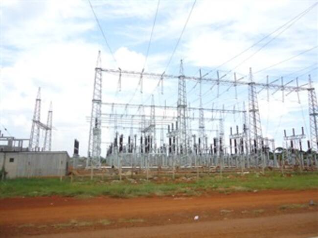 Explosión en subestación de energía de Colombia deja 5 muertos y 15 heridos