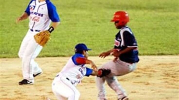Caimanes de Barranquilla, a una victoria del título del béisbol Colombiano