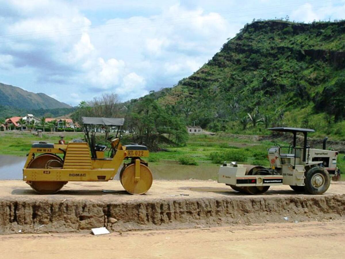 Avanzan acciones de protección y control de inundaciones en La Mojana