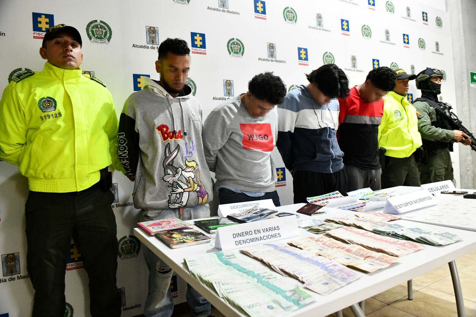 Capturan a cabecillas de Los Triana por hurto de motos y tráfico de 2CB. Cortesía: Policía Meval.