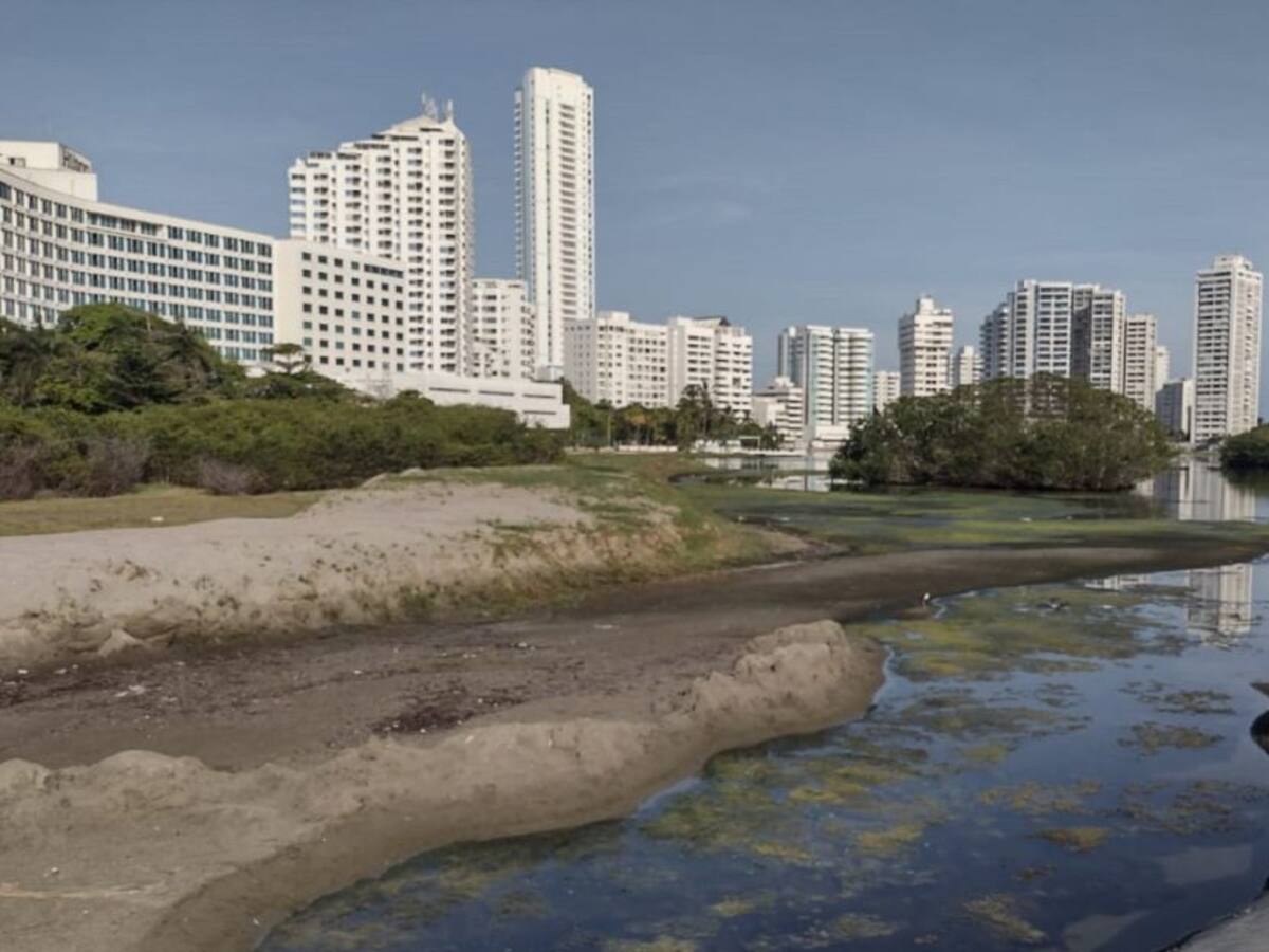 El Laguito en Cartagena sigue en crisis y sin bomba axial