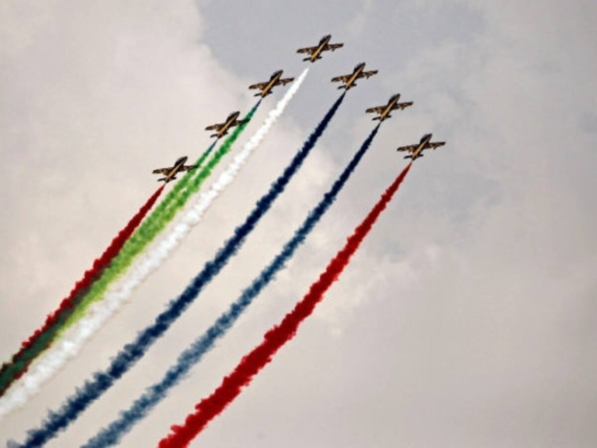 Las mejores maniobras aéreas en la Feria de Aviación de Dubái