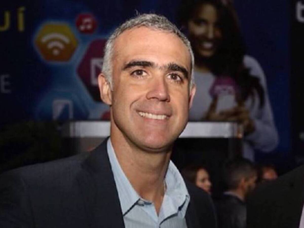 Abaratar el costo del espectro, el pedido del presidente de Tigo a los candidatos