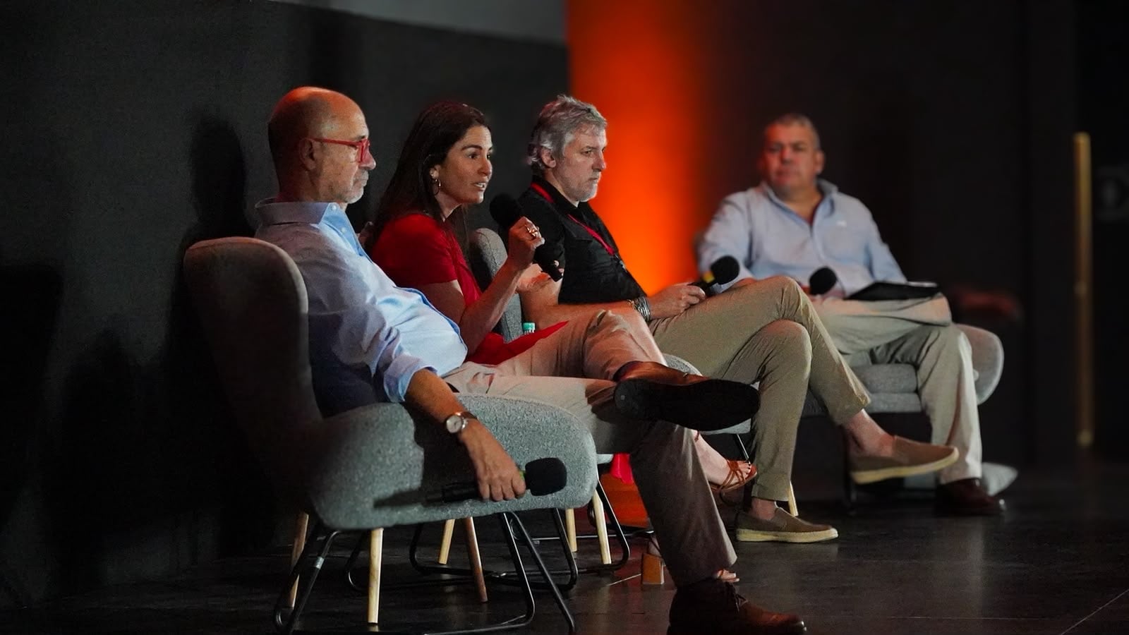 Así fue el análisis de la transformación de la industria del turismo y su rol en el posicionamiento regional de la capital del Atlántico en la Cumbre Internacional Barranquilla Global, Turismo y Ciudad. | Foto: Caracol Radio