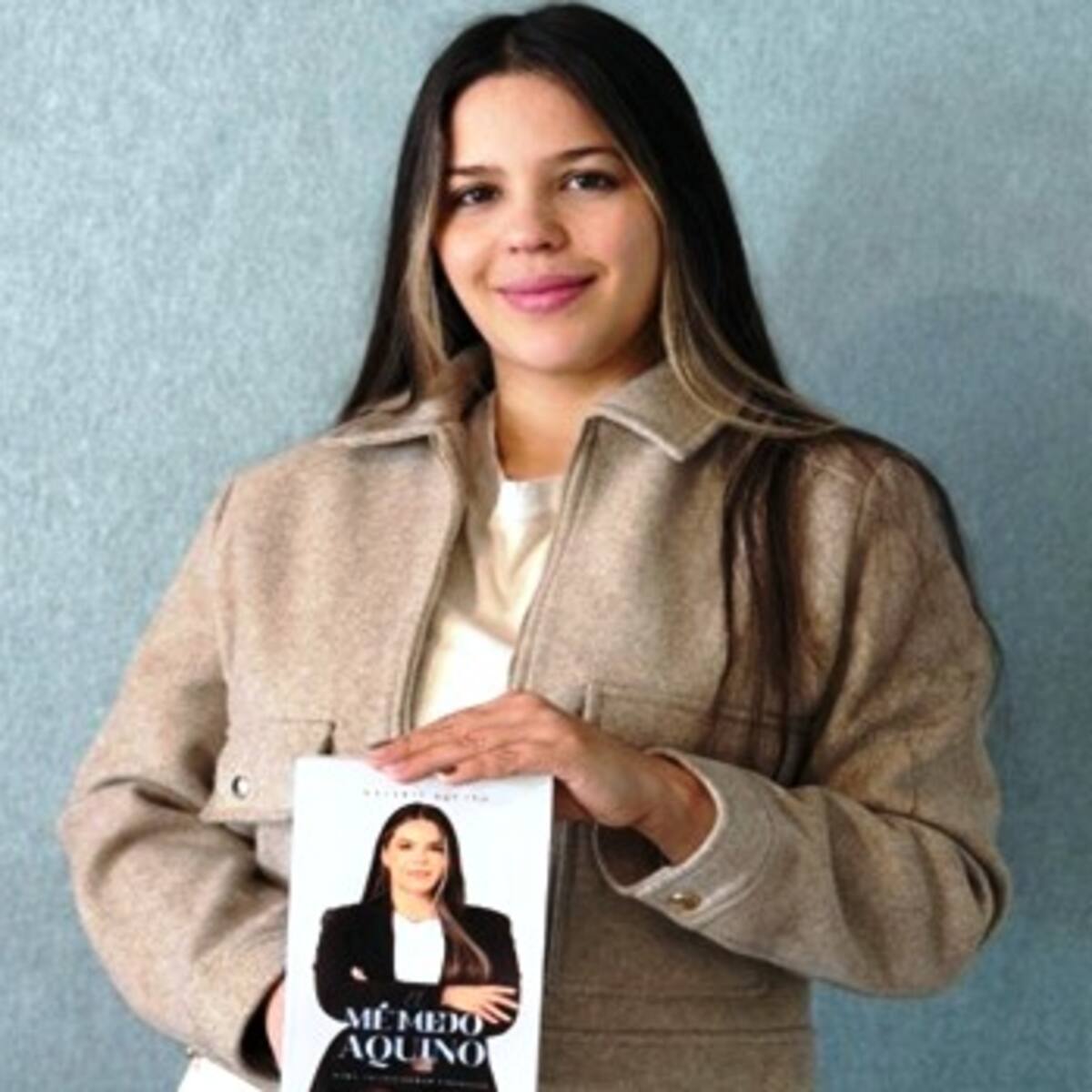 La Ingeniera Najarit Aquino presenta su libro para empresas " El Metodo Aquino"