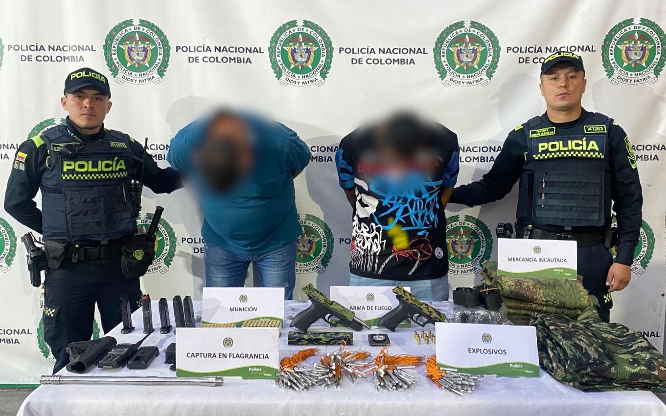 Policía de Bogotá recuperó armas militares que pretendían ser robadas. Foto: Mebog