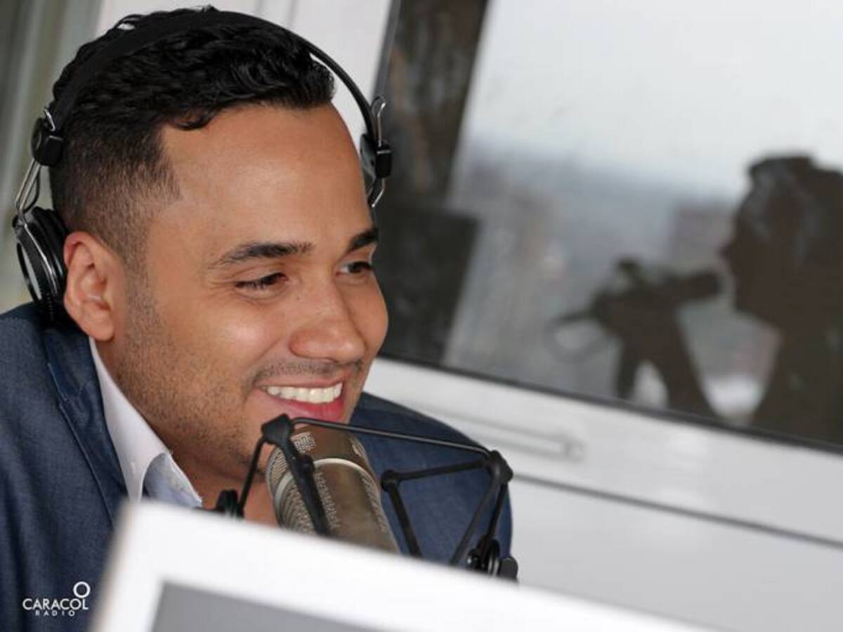 Serenata al Oído con Danny Frank