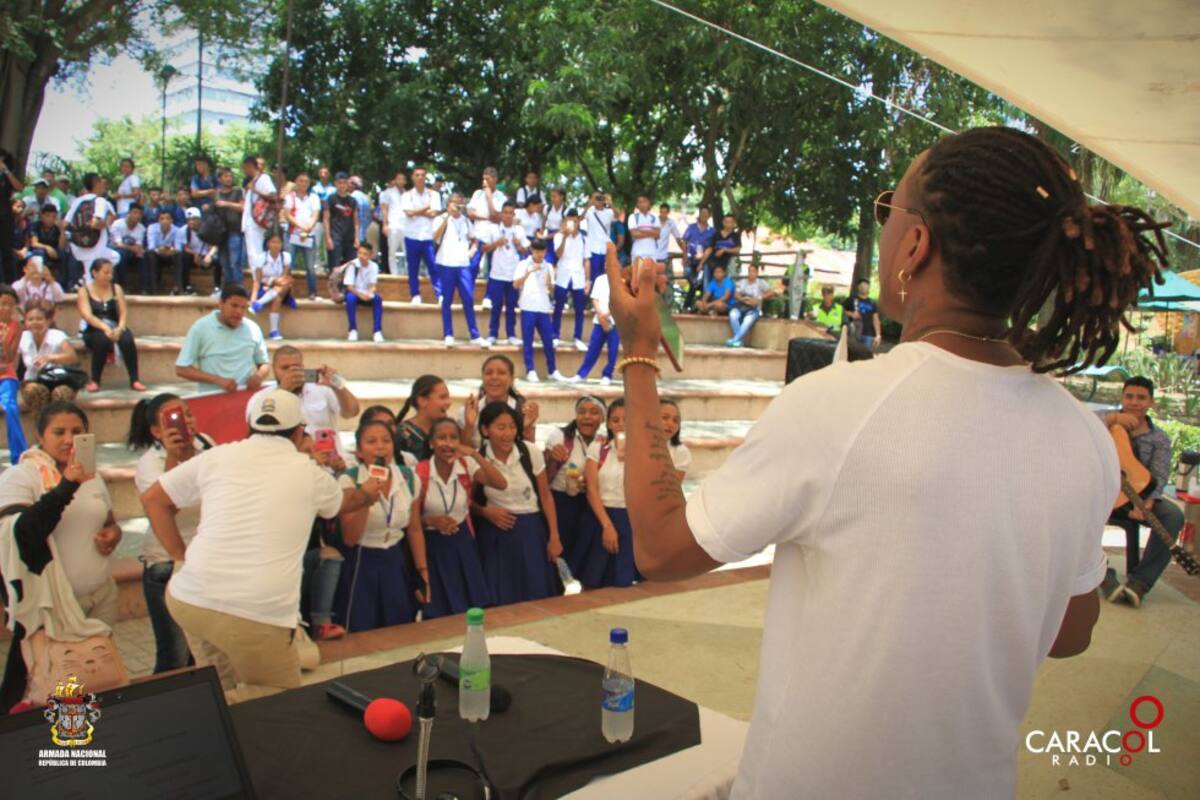 Zayder, cantante de champeta estuvo en la transmisión del Viaje al Corazón del Caribe