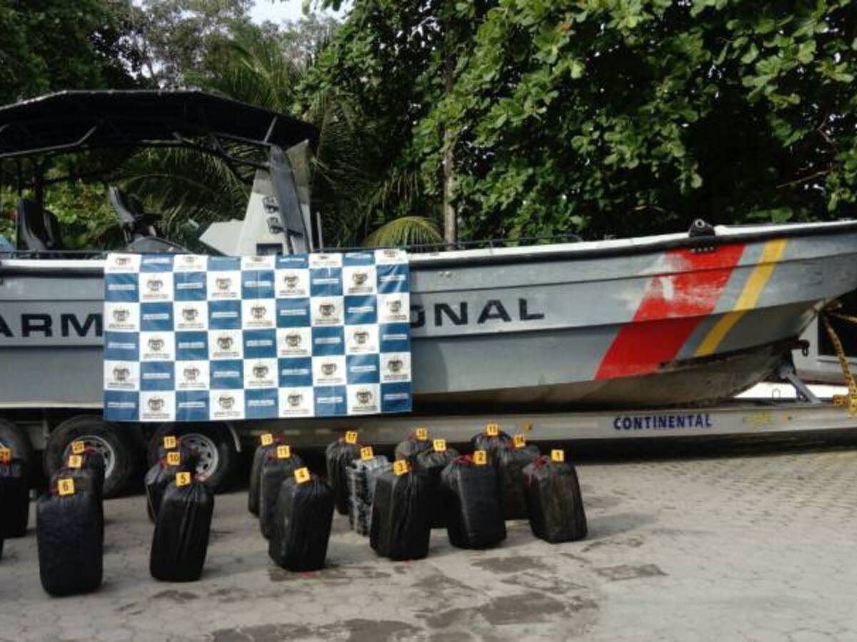 Decomisan 1. 5 toneladas de droga en el pacifico