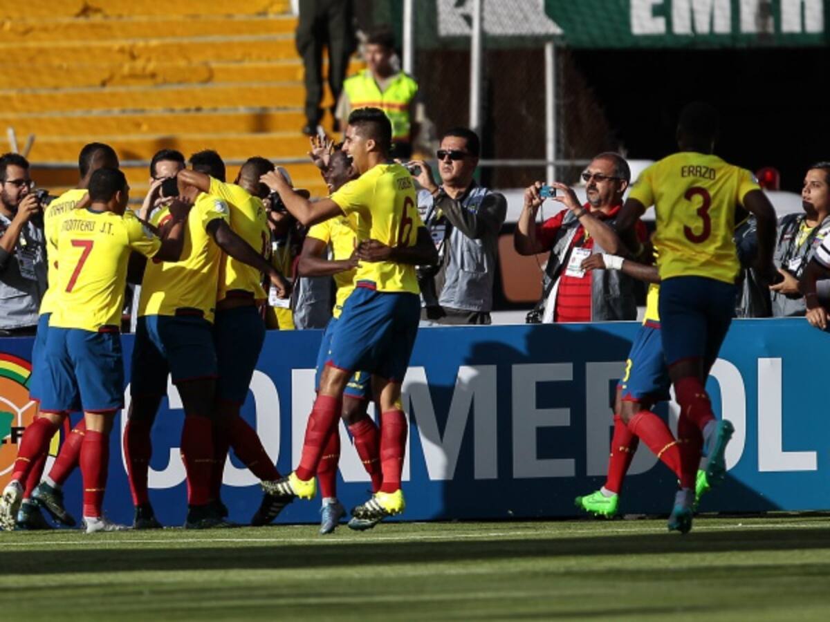 Ecuador vence a Uruguay y lidera las Eliminatorias sudamericanas