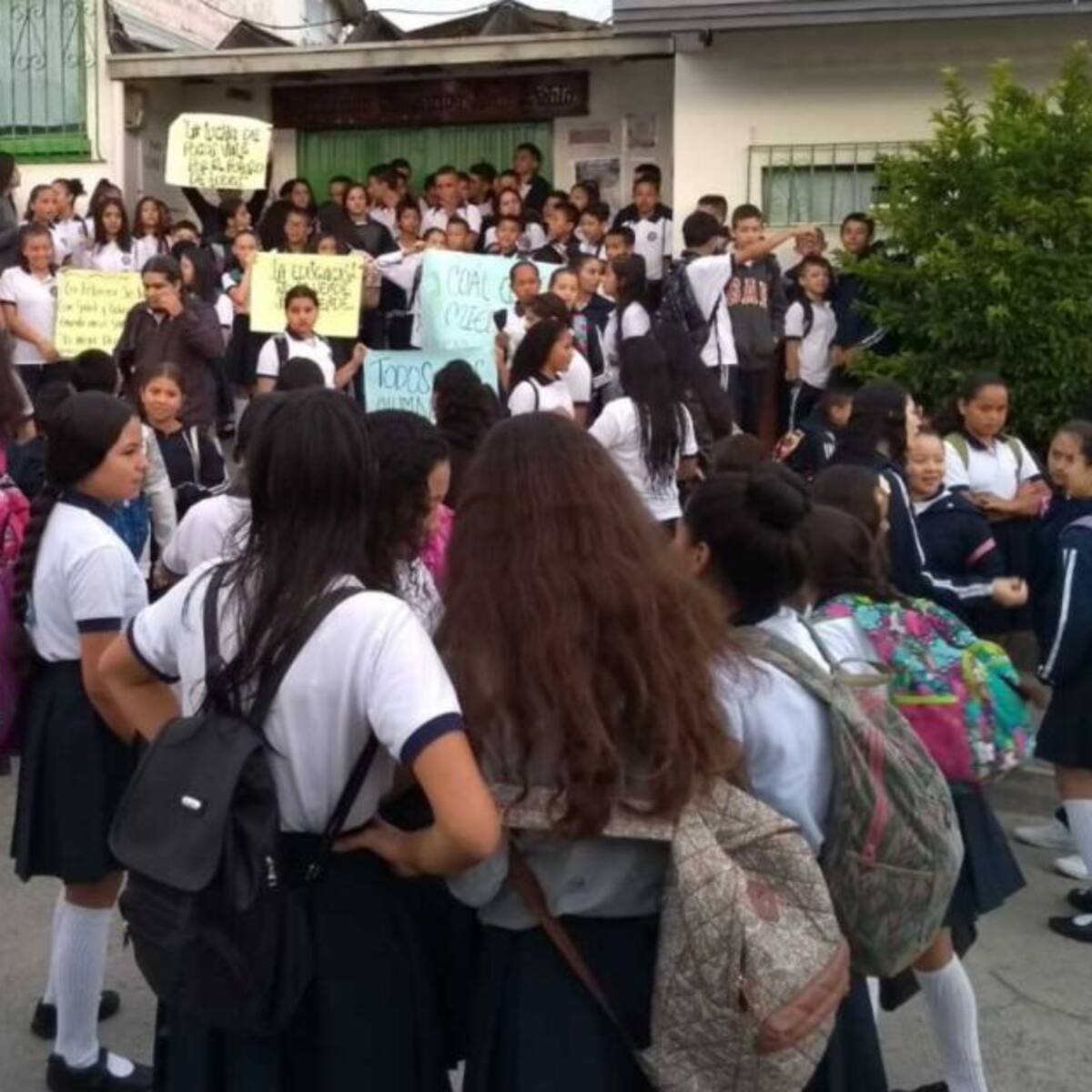 Paro escolar indefinido en el colegio San Pablo de Pueblo Rico, Risaralda