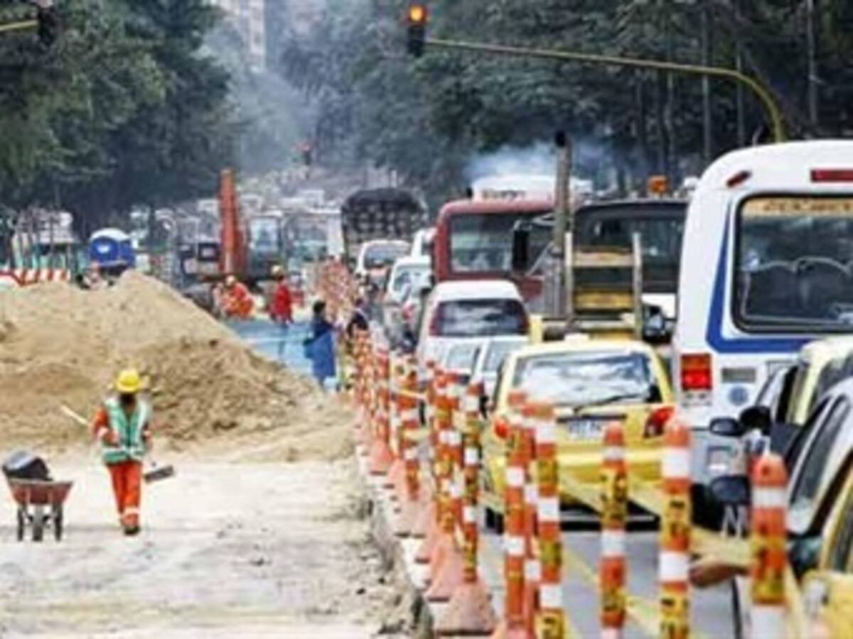 170 frentes de obra dificultan la movilidad en Bogotá