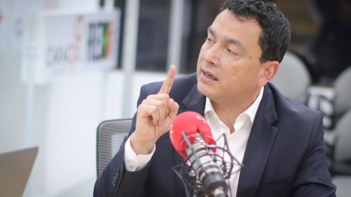 Lo más estratégico es traerlos para perseguirlos: Libreros