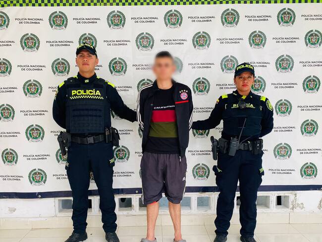 Capturado por vender alucinógenos.