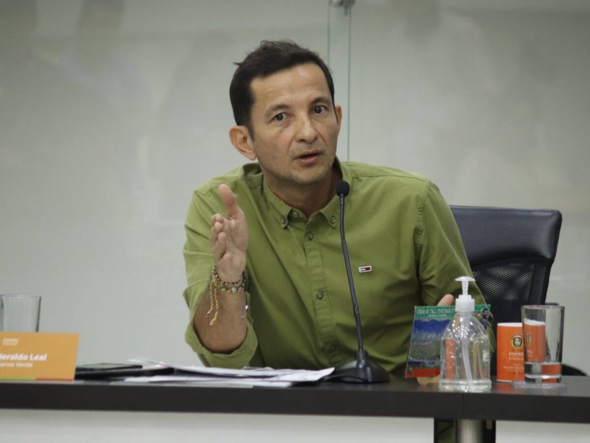 Consejo de Estado definirá el futuro del diputado Giovanni Leal en la Asamblea de Santander