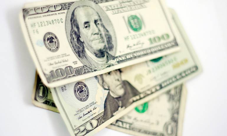 Dolares estadounidenses 