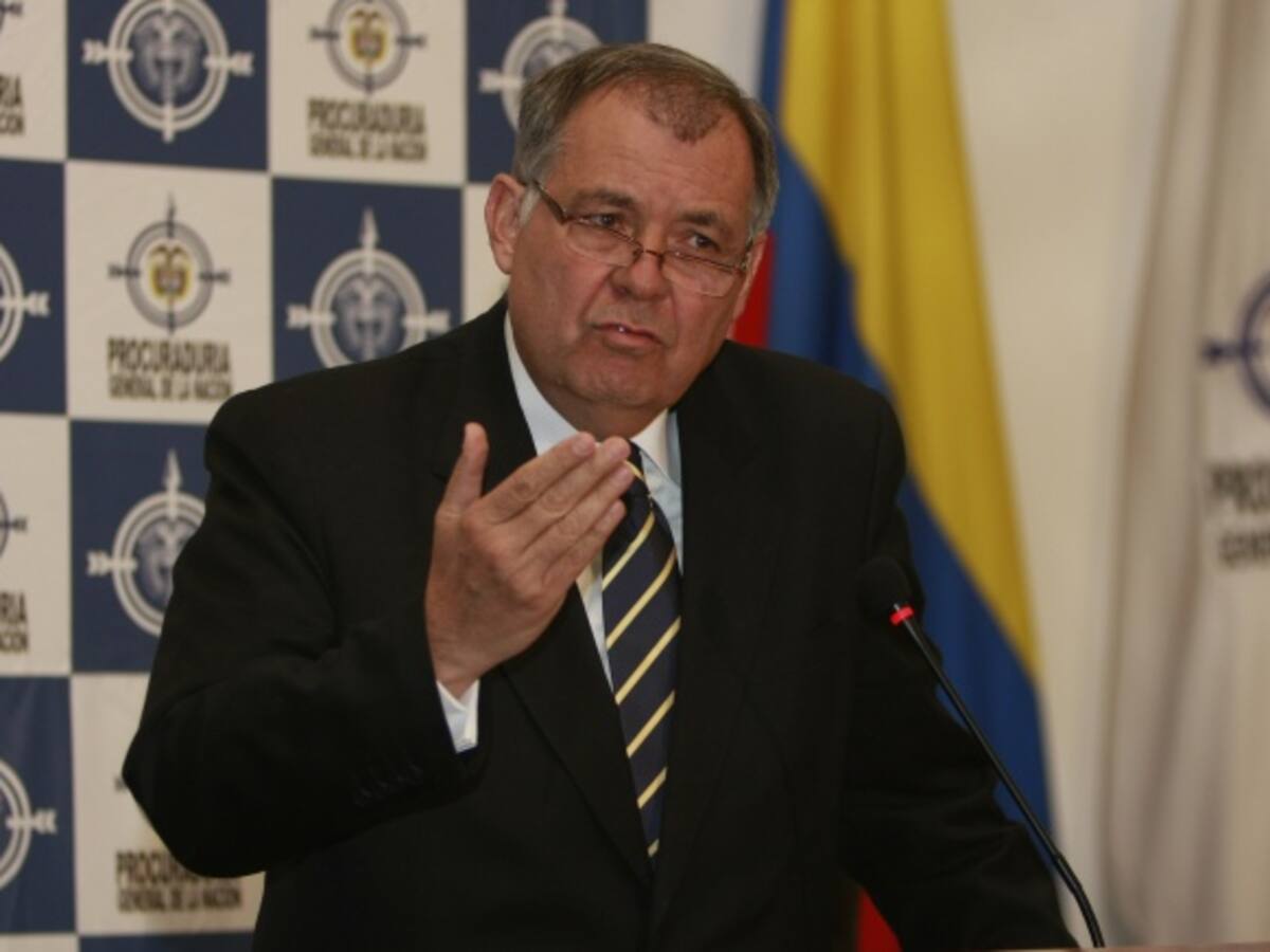 Estado debe quitarle la fortuna a las Farc si se niegan a entregarla: Procurador