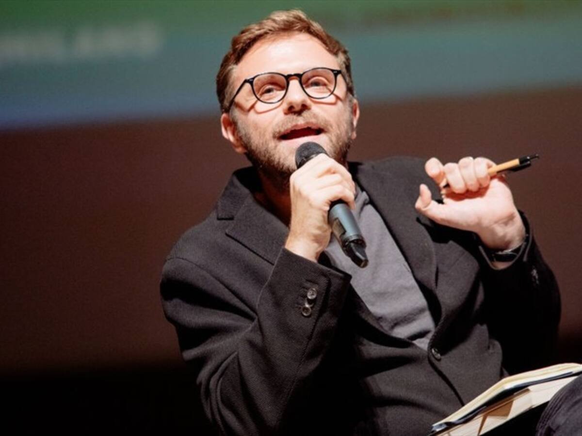 En Italia ya se publicó el primer libro sobre el coronavirus