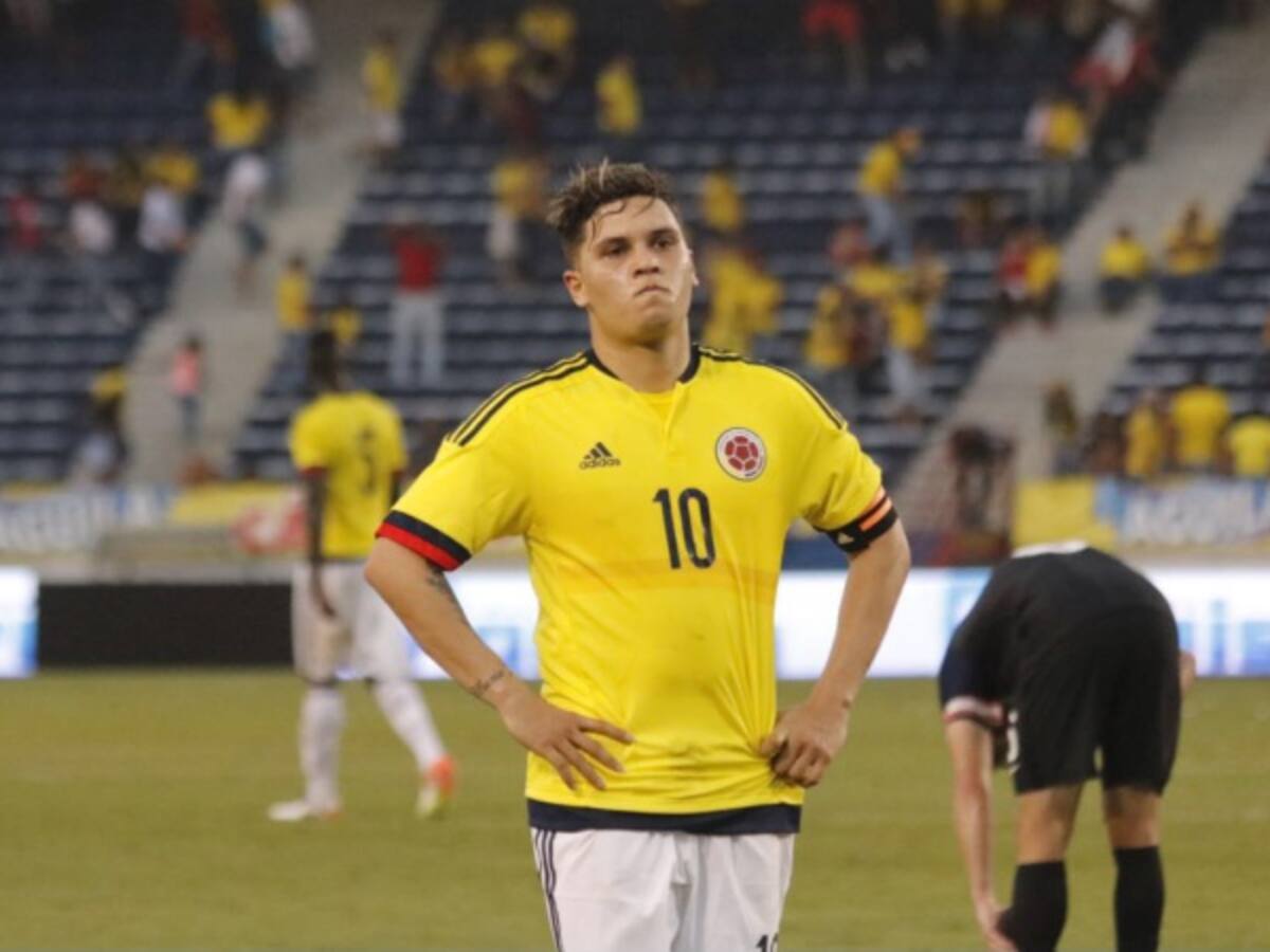 Representante niega acercamientos de Juan Fernando Quintero con América de México