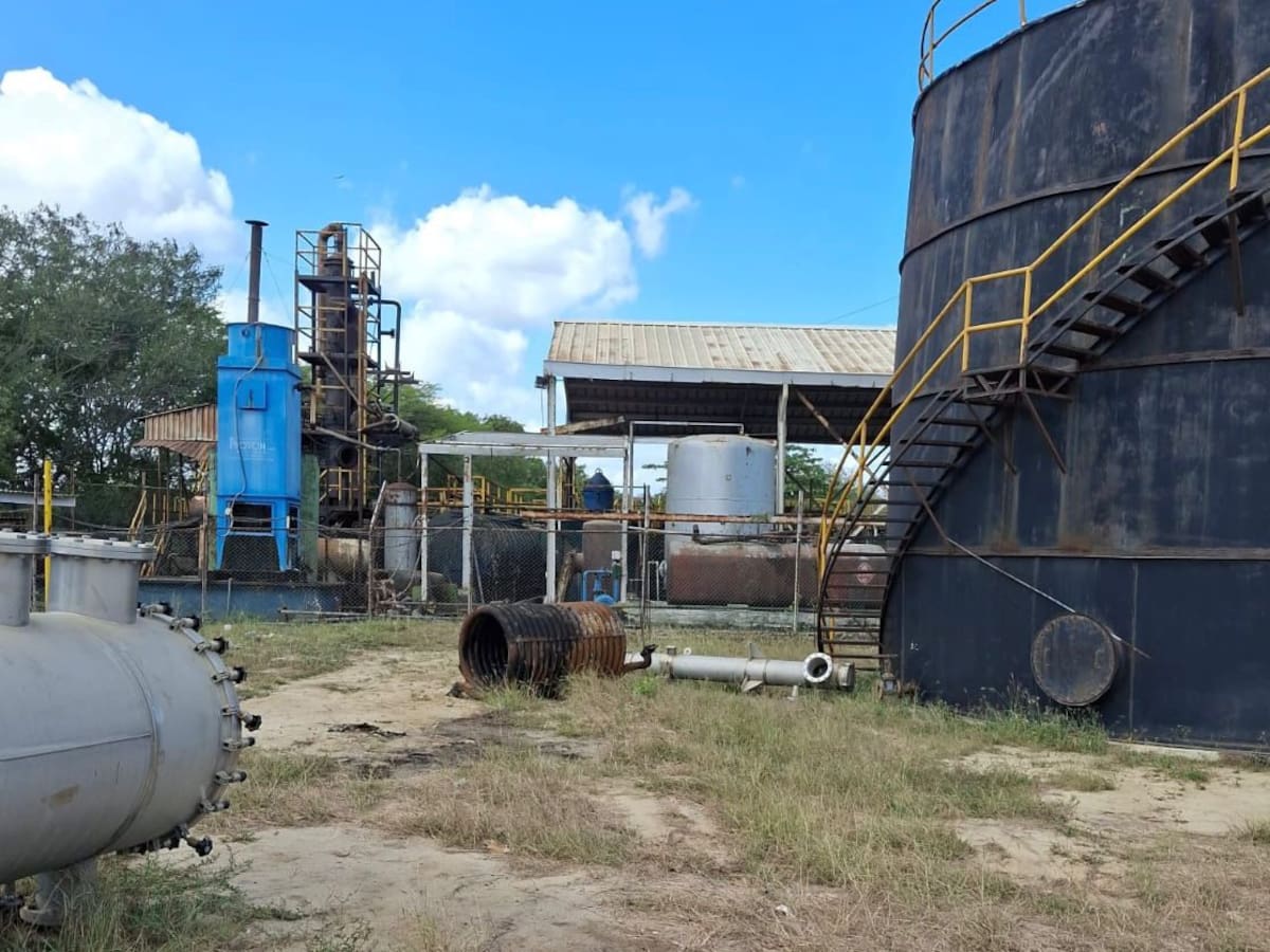 Imponen medida preventiva contra empresa por presunta contaminación ambiental en Galapa, Atlántico