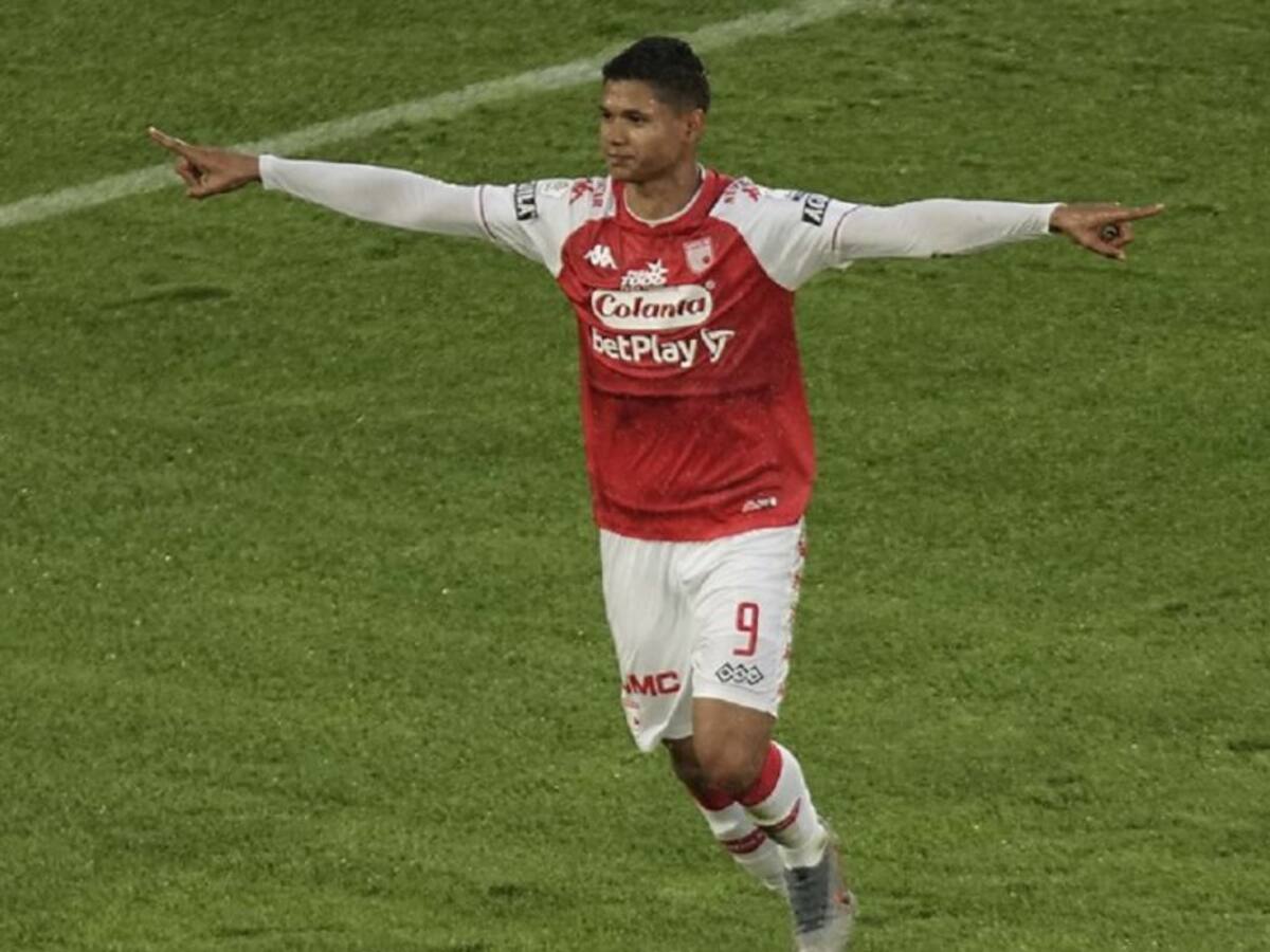 Doblete de Jorge Ramos ilusiona a Santa Fe con entrar a los ocho