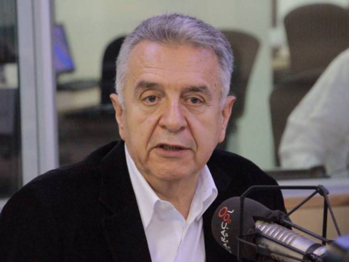 En Colombia la izquierda actúa como si no hubiera pasado nada en Venezuela: Lucho