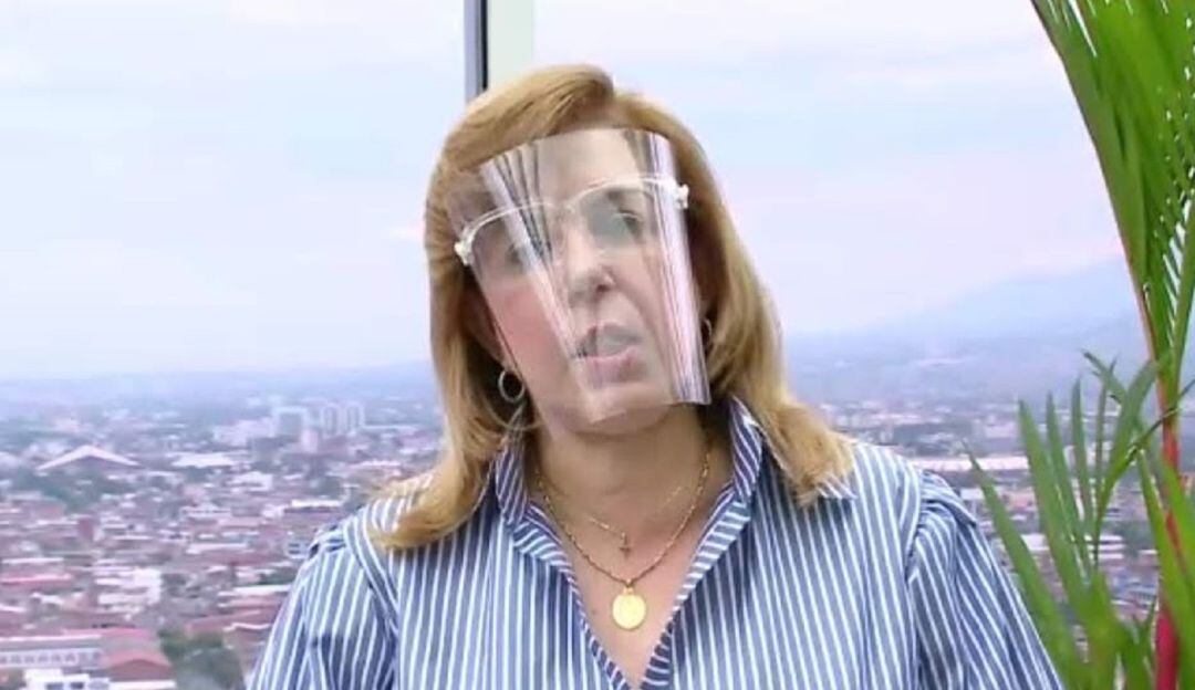 A través de Twitter dio a conocer que estaba contagiada.