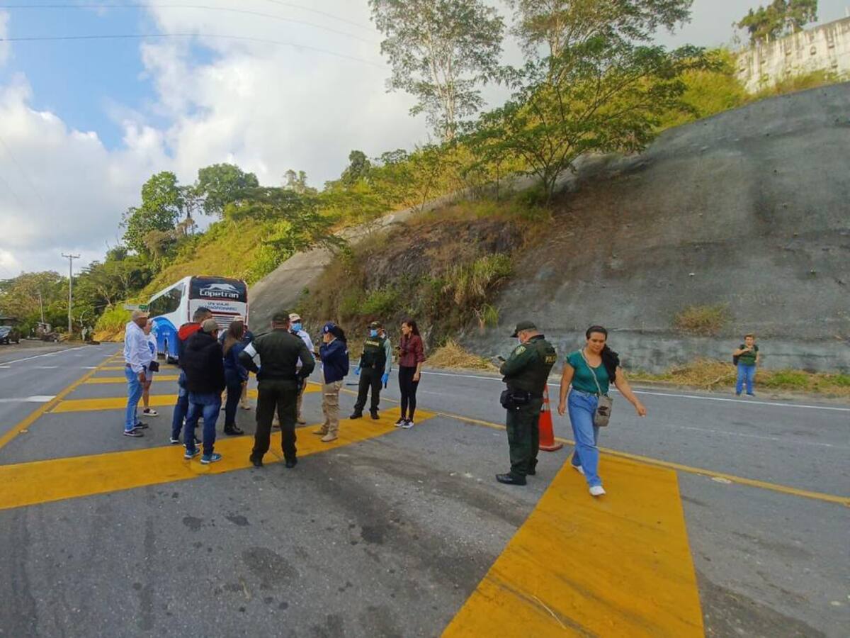 Controles migratorios en el kilómetro 9 de la vía a Cúcuta serán continuos durante dos semanas