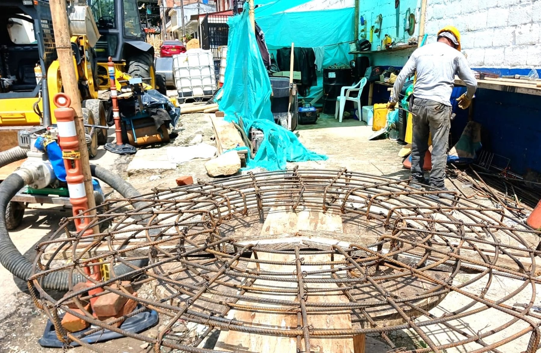 Obras calle 60 con Quinta