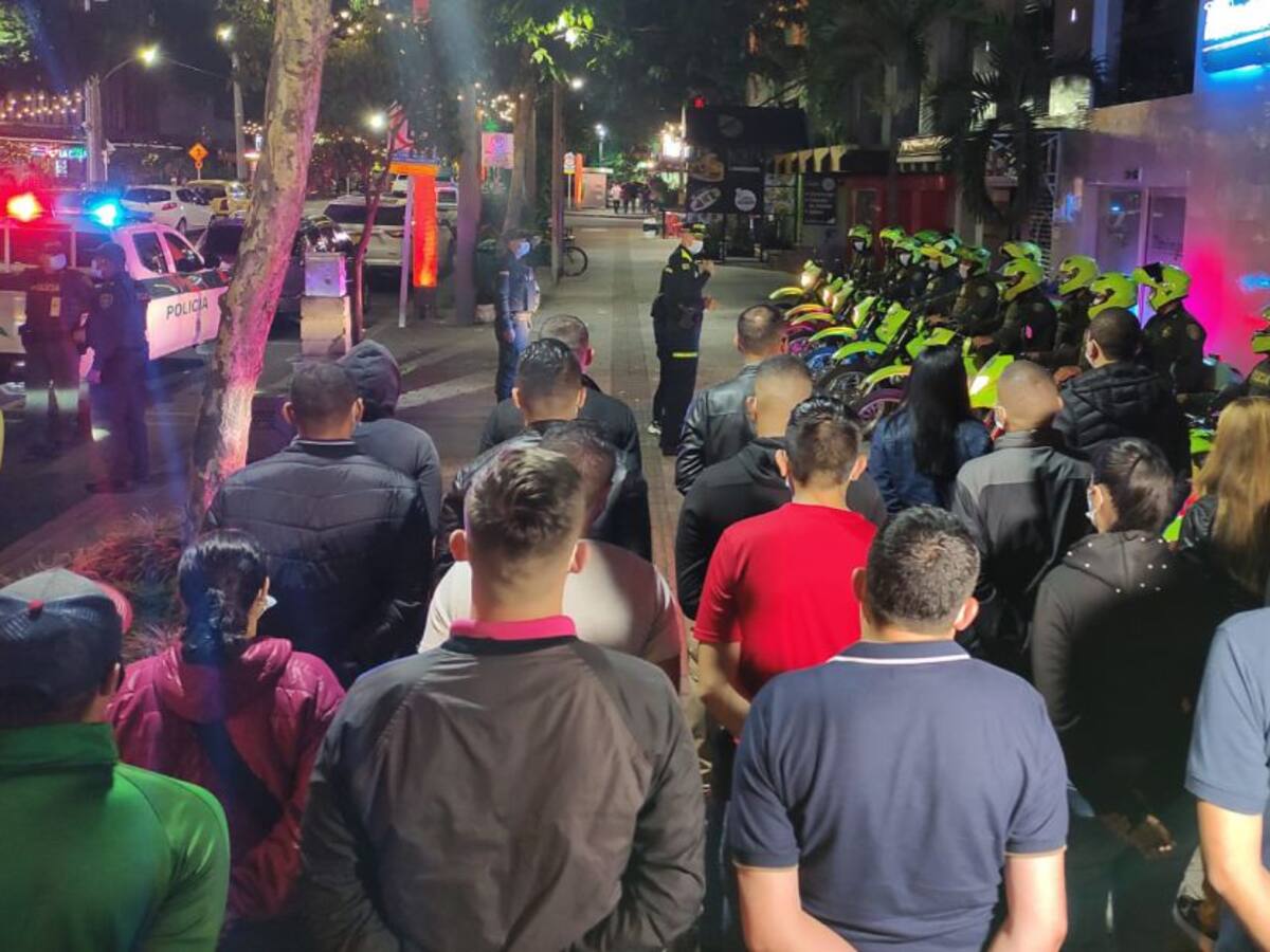 Policía evitará robos en restaurantes con uniformados de civil
