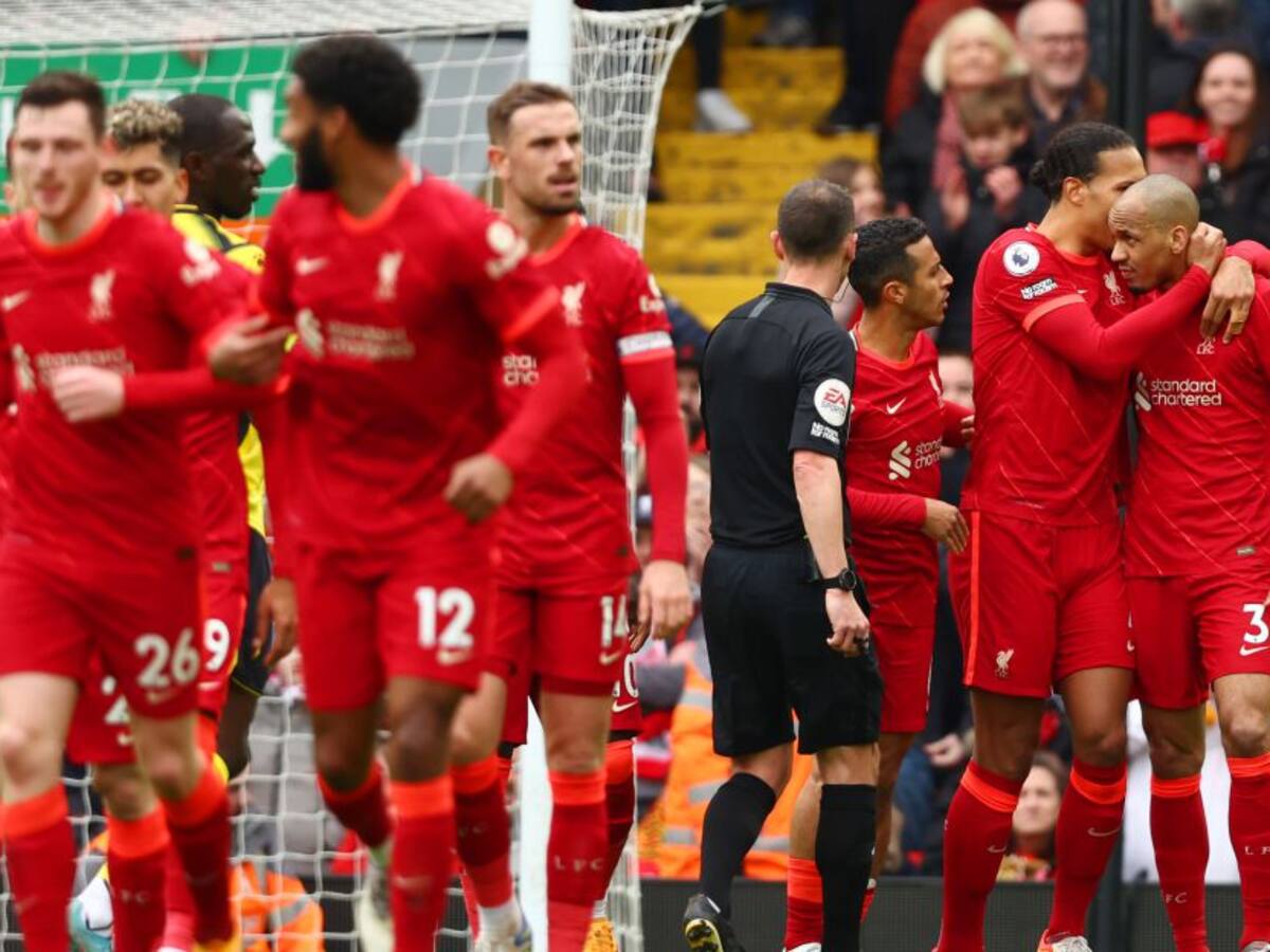 Liverpool vence al Watford y aumenta la presión al City por el liderato