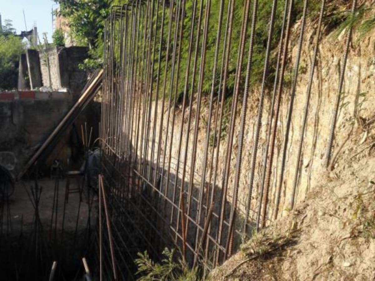 Piden ampliar muro de contención en zona de riesgo de La María en Cartagena