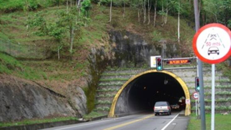 Accidente en la vía Bogotá-Villavicencio deja siete muertos