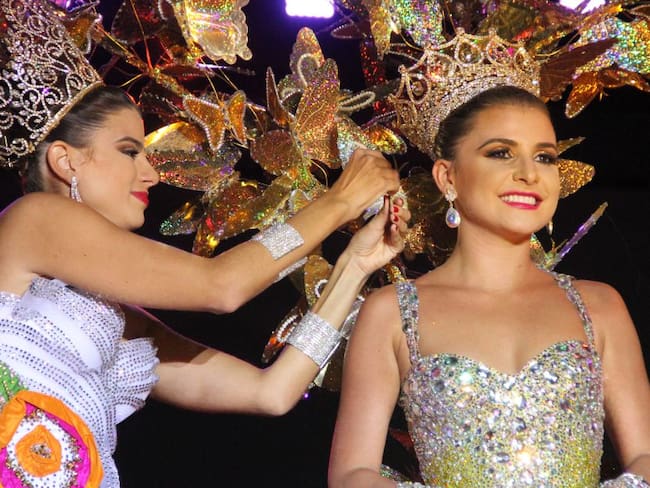 Coronación de Marcela García, la Reina del Carnaval de Barranquilla 2016