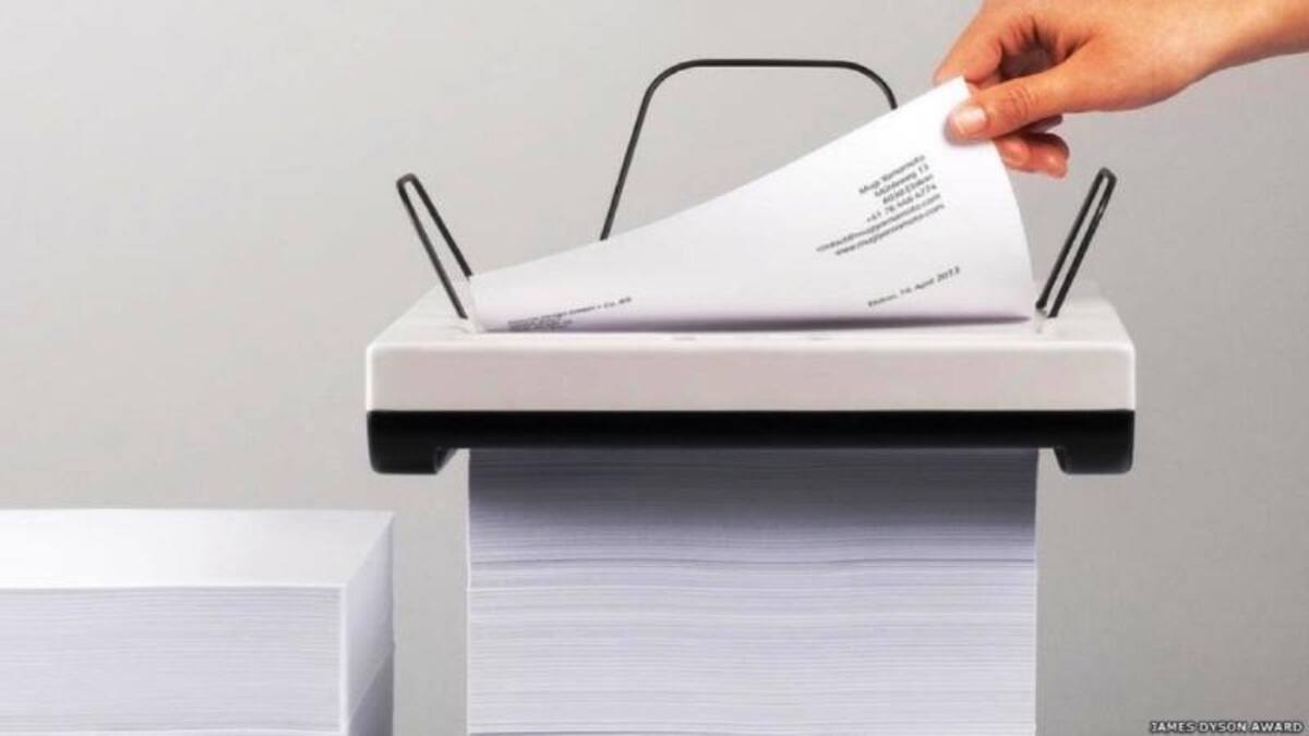Stack es una impresora delgada que mueve por una pila de papel mientras; no es necesario introducirle papel, como ocurre con los aparatos convencionales. El equipo suizo detrás de esta invención afirma que sería ideal en hogares pequeños.
