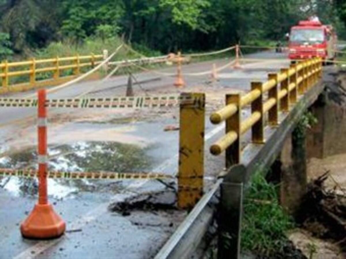 Piden activar planes de contingencia a alcaldes de Santander por invierno