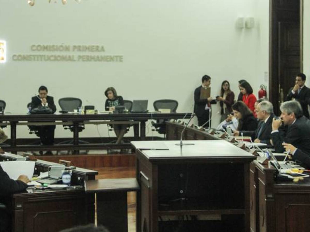 Congreso aprueba en primer debate el acto legislativo para la paz