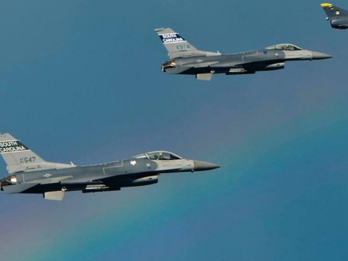 Llegan a Colombia aviones de EE.UU. para ejercicios combinados