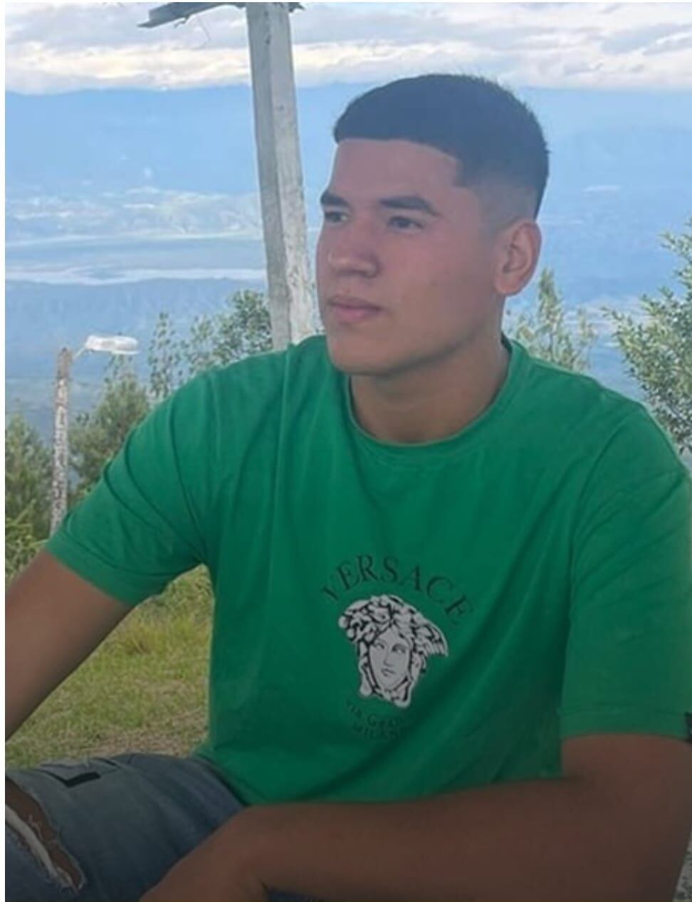 La victima fue identificada como   Jonathan Steven Barco Sánchez