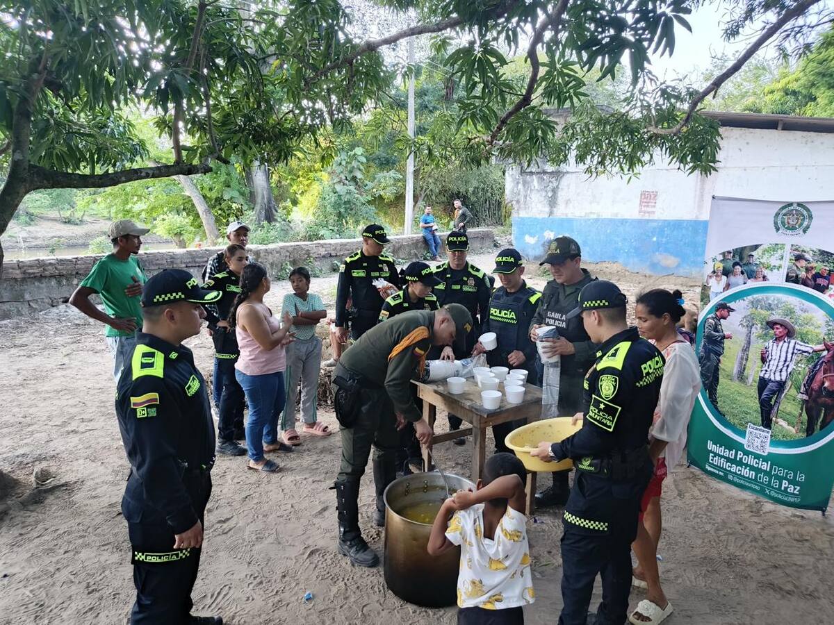 Policía lanzó estrategia para comunidades golpeadas por la violencia en el sur de Bolívar