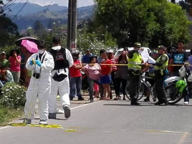Criminales asesinan a tres campesinos en Zaragoza, Antioquia