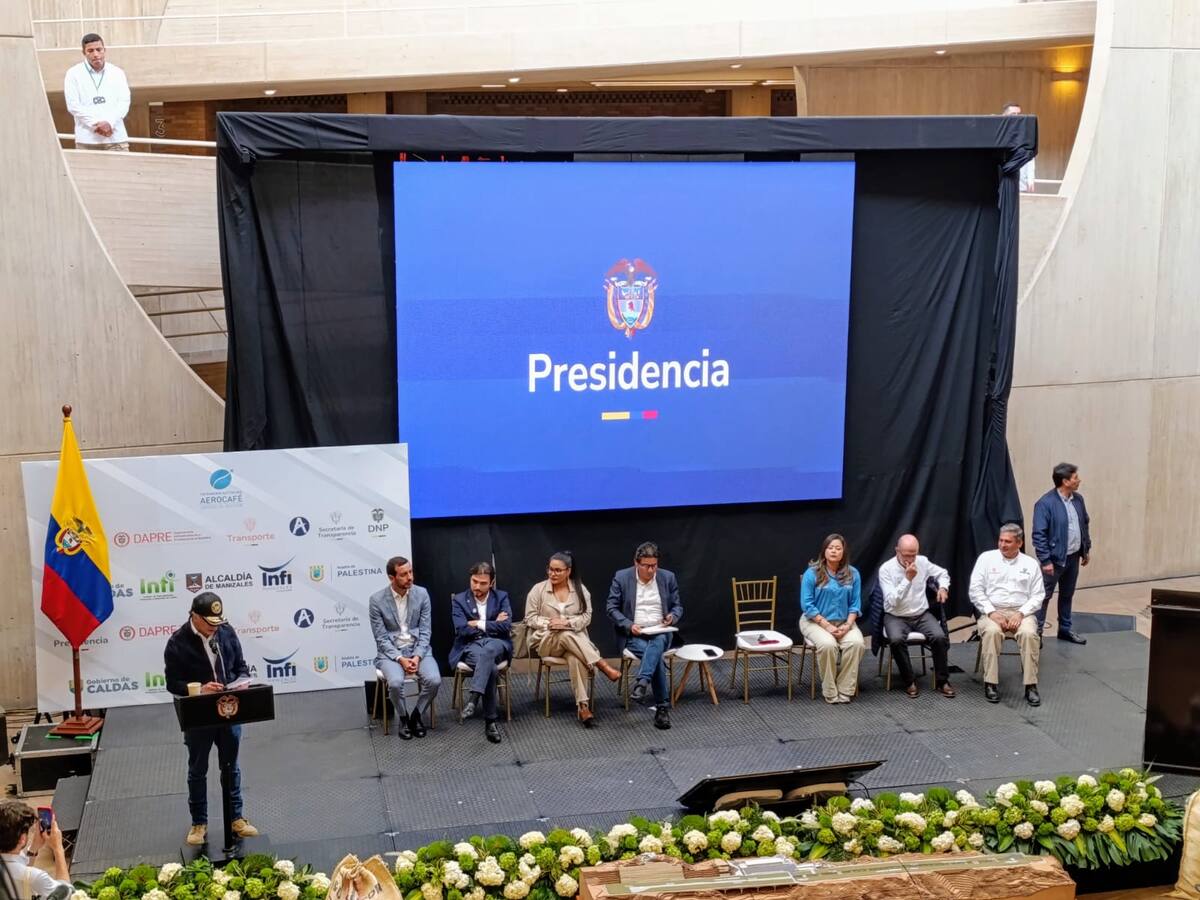 Autoridades caldenses gestionarán recursos para ampliar pista y construir terminal en Aerocafé