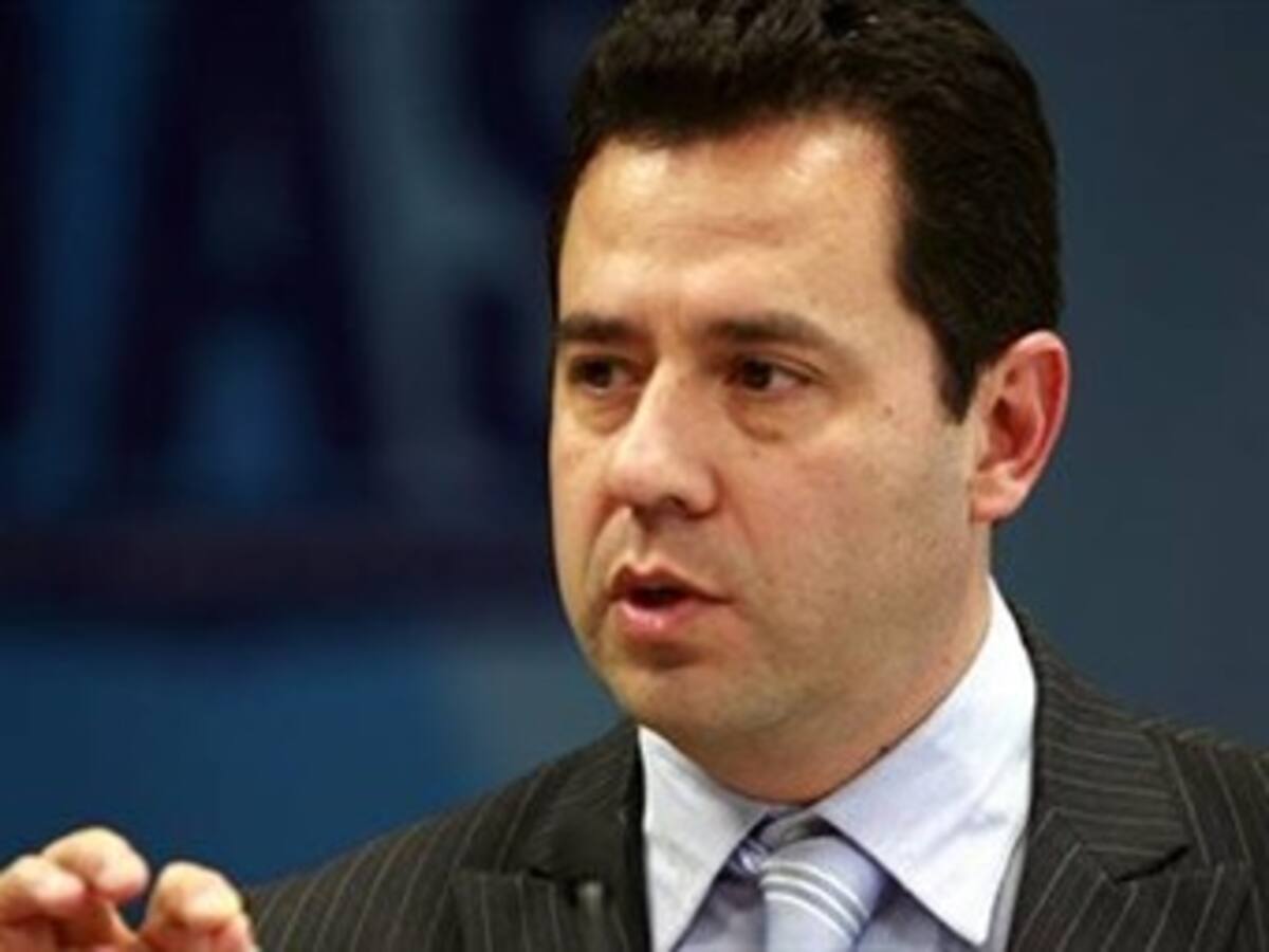 Director del DAS dispuesto a revivir procesos por atentado contra el organismo