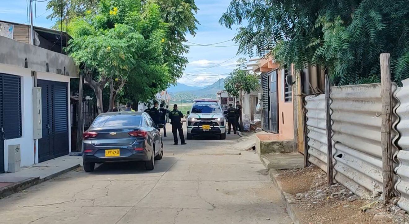 Verifican paquetes sospechosos en Cúcuta. / Foto: Noticias Cúcuta 75.