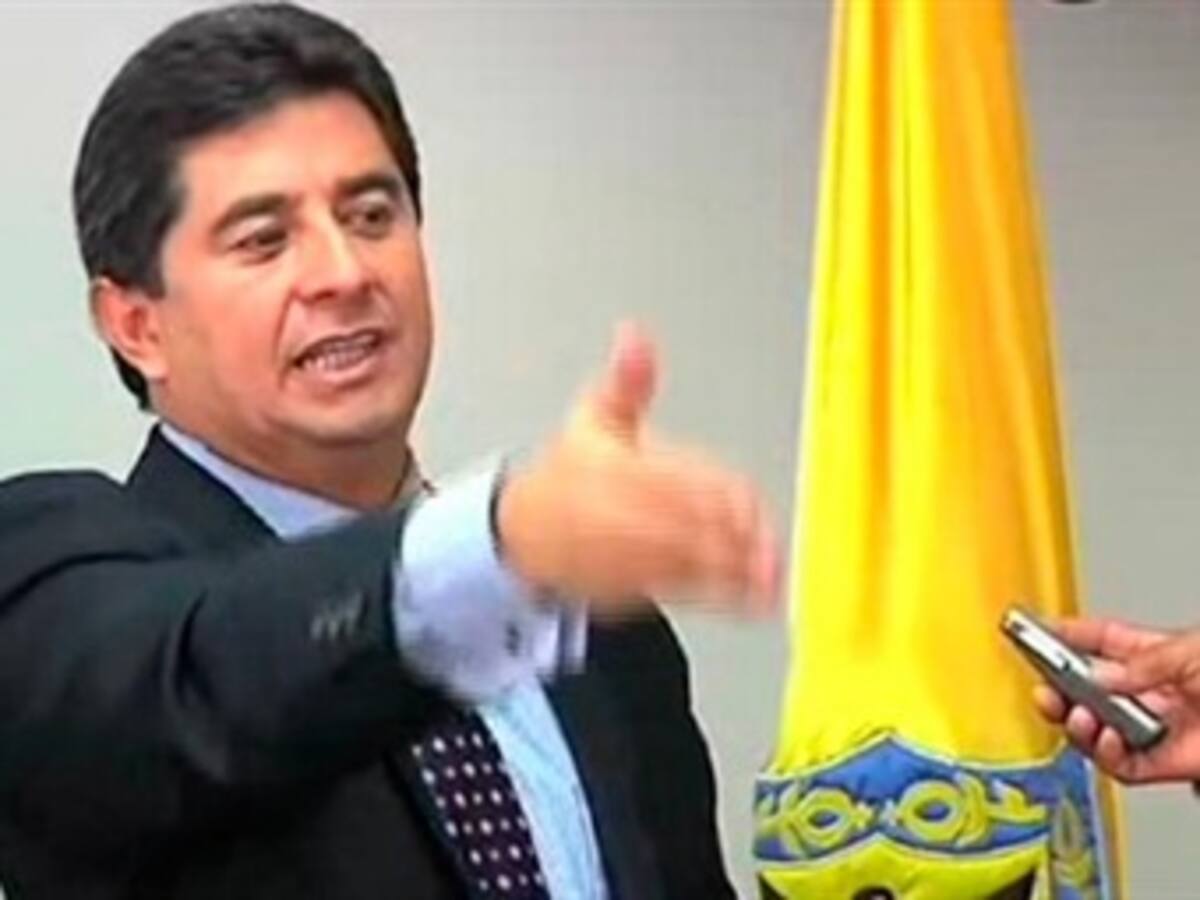 Destituyen a César Manrique, director del Servicio Civil de Bogotá