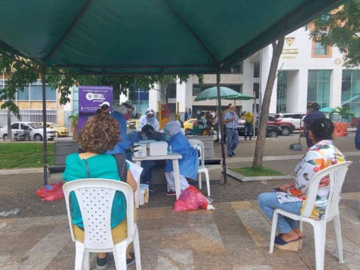 VIDEO: Aplican pruebas PCR gratis en parques de Bucaramanga