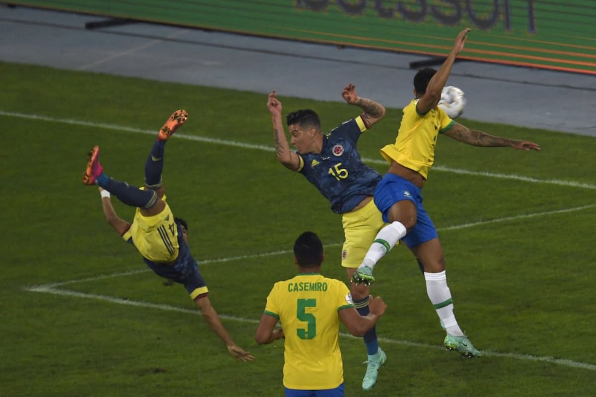 Gol de Luis Díaz frente a Brasil