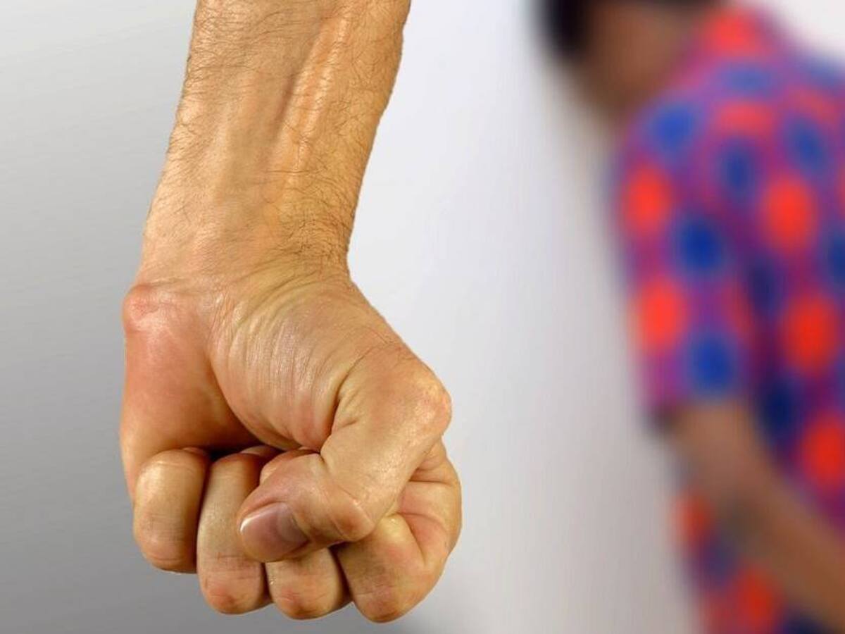 En Córdoba envían a la cárcel a un hombre por maltratos físicos contra su padre